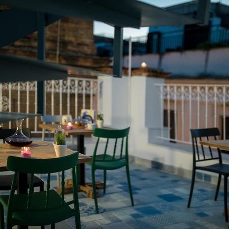 Lukanda Placentines Seville Exterior photo