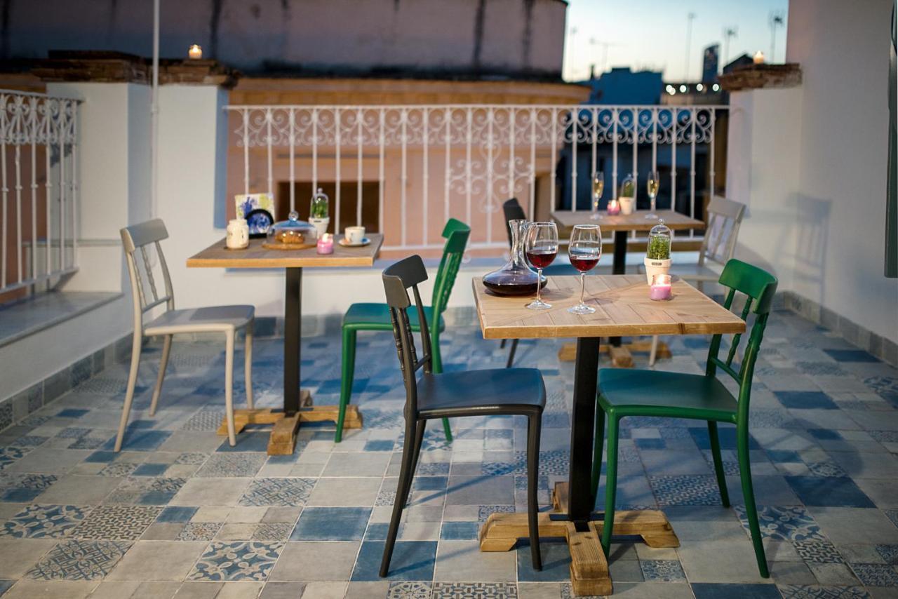 Lukanda Placentines Seville Exterior photo
